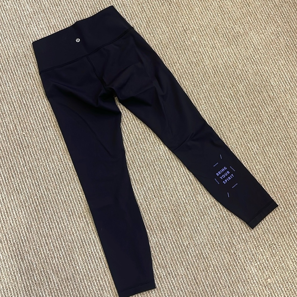 Lululemon / Peloton black leggings size 6